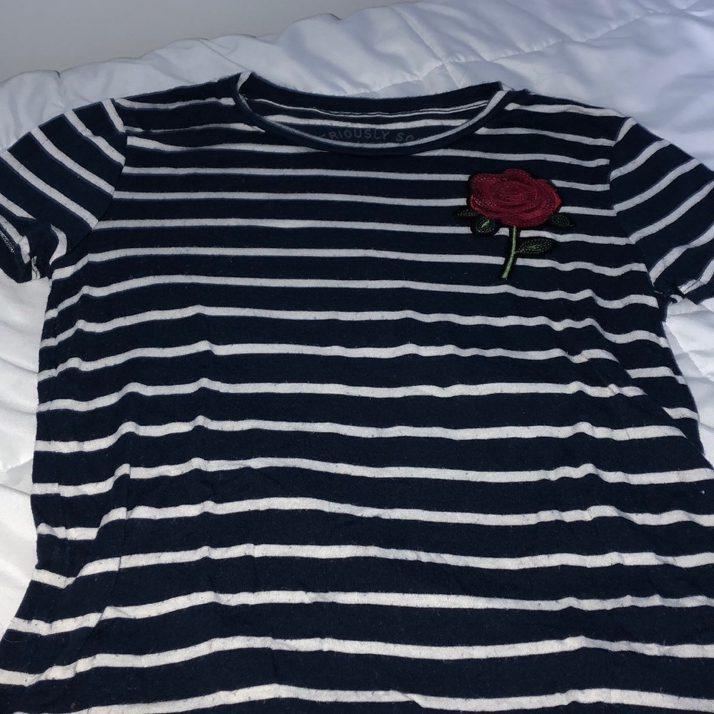 Aeropostale striped rose tee shirt